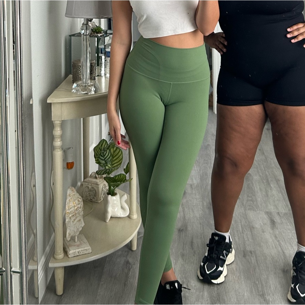 Lululemon leggings size 2